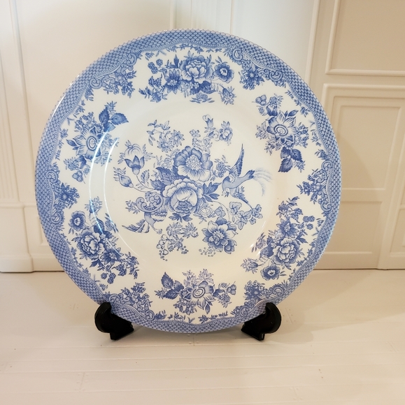 Royal Stafford Blue and White Earthenware Plate - Picture 1 of 6